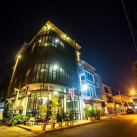De Poem Loft Boutique Residence Хат Яй Екстериор снимка