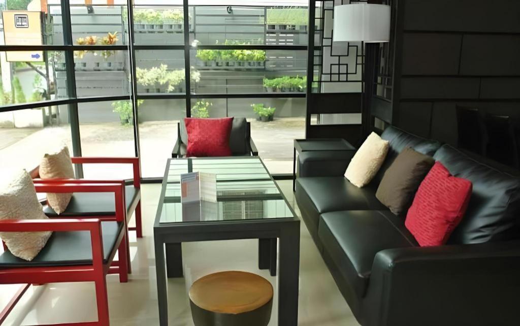 De Poem Loft Boutique Residence Хат Яй Екстериор снимка