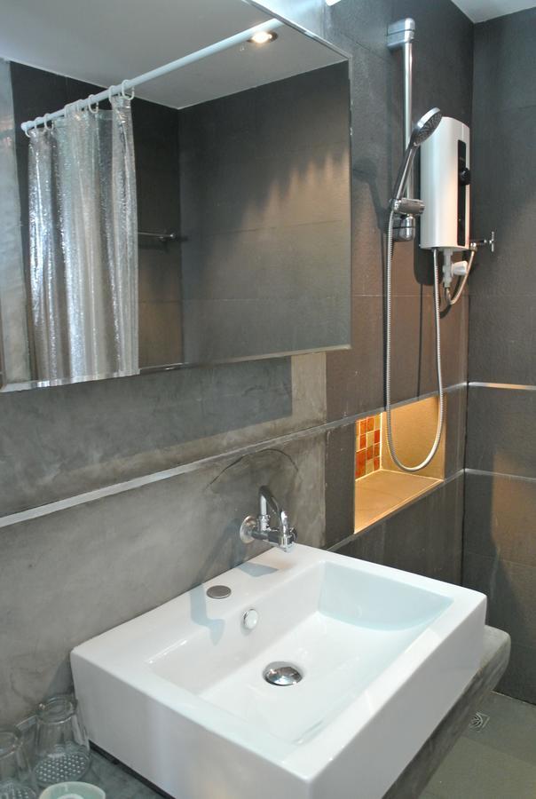 De Poem Loft Boutique Residence Хат Яй Стая снимка